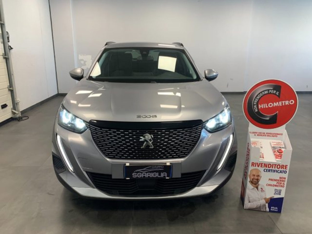 Peugeot 2008 BlueHDi 110 S&S Allure Pack (3)