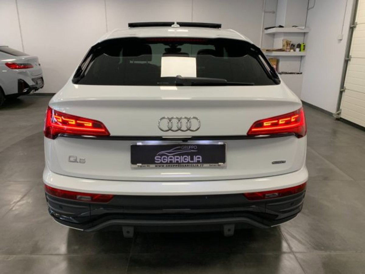 Audi Q5 Sportback Sportback 40 2.0 tdi mhev 12V quattro s-tronic (5)