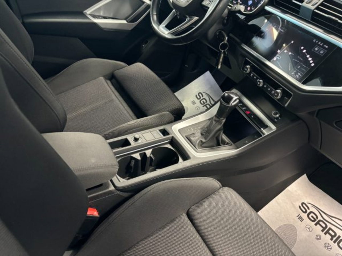 Audi Q3 Sportback 35 TDI S line edition (17)