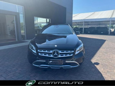 Mercedes-Benz GLA SUV 200 d Automatic 4Matic Sport (2)