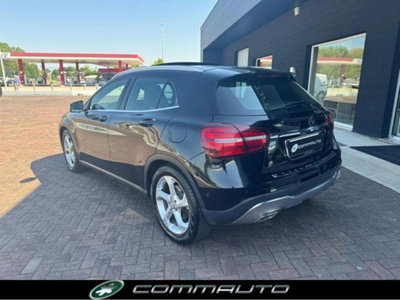 Mercedes-Benz GLA SUV 200 d Automatic 4Matic Sport (7)