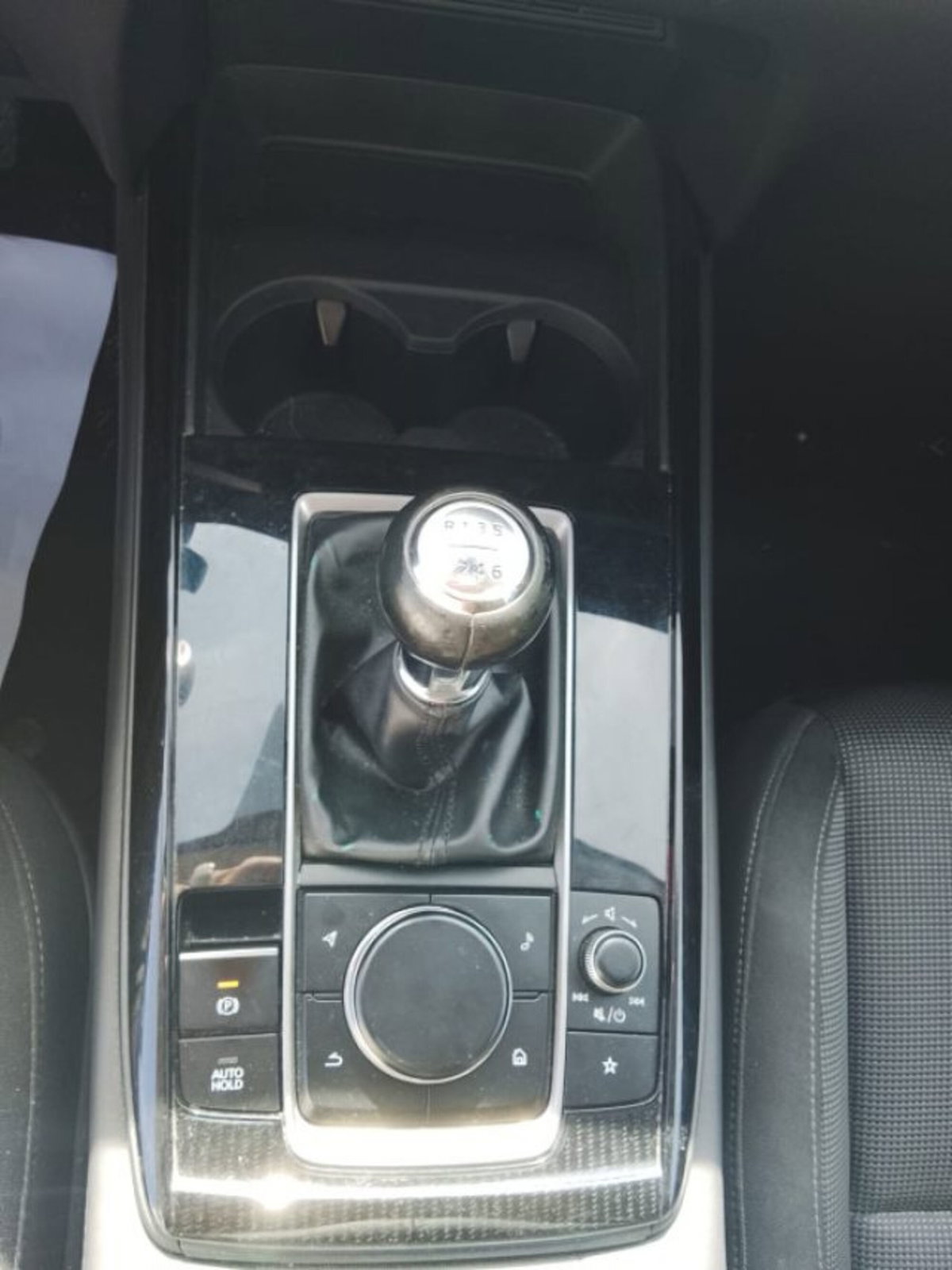 Mazda CX-30 e-Skyactiv-G M Hybrid 2WD Evolve (11)