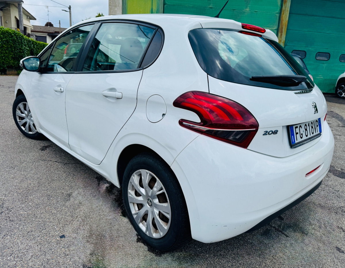 Peugeot 208 75 5 porte Mix (6)