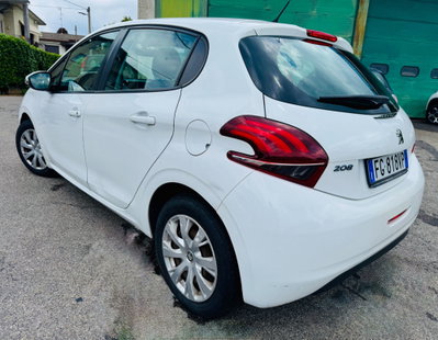 Peugeot 208 75 5 porte Mix (6)