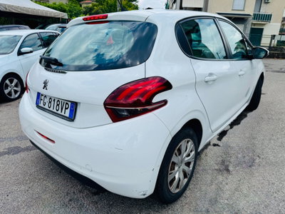 Peugeot 208 75 5 porte Mix (7)