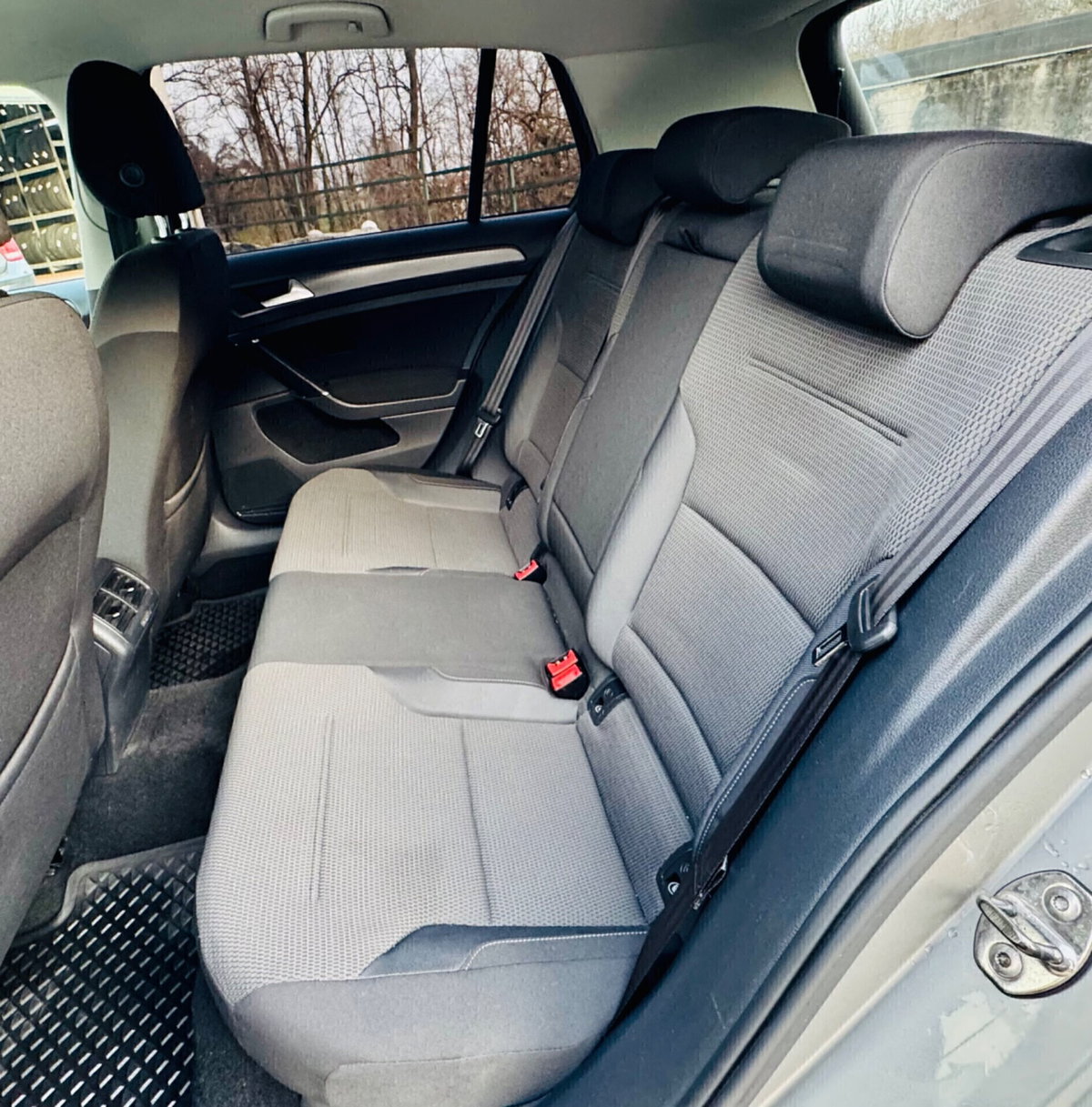 Volkswagen Golf 1.6 TDI 5p. Trendline BlueMotion Technology (20)