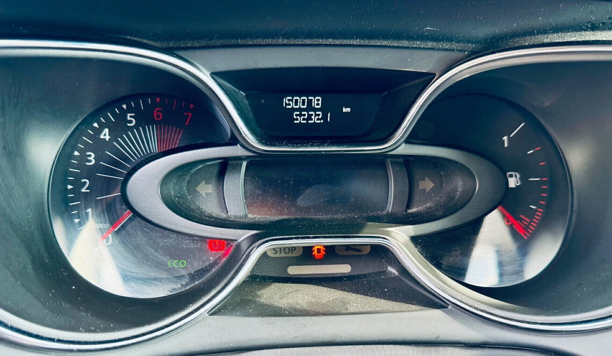Renault Captur TCe 120 CV EDC Start&Stop Energy Intens (11)