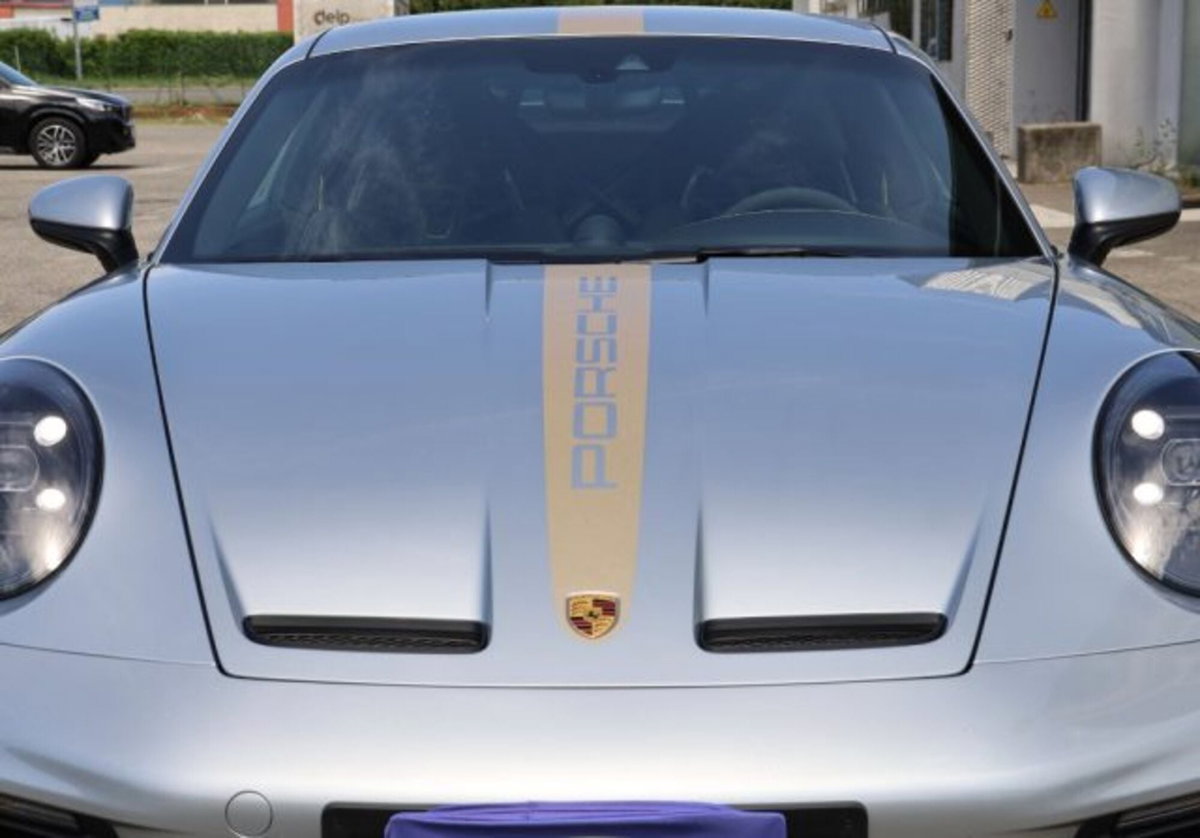 Porsche 911 Coupé 4.0 GT3 90 F.A. Porsche (10)
