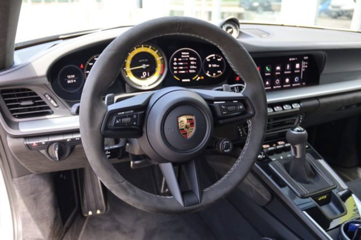 Porsche 911 Coupé 4.0 GT3 90 F.A. Porsche (11)