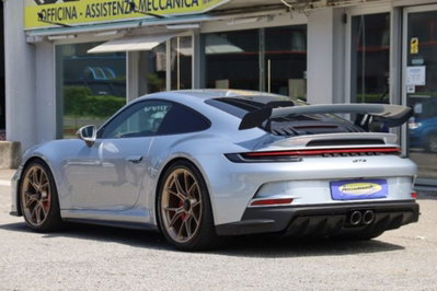 Porsche 911 Coupé 4.0 GT3 90 F.A. Porsche (2)