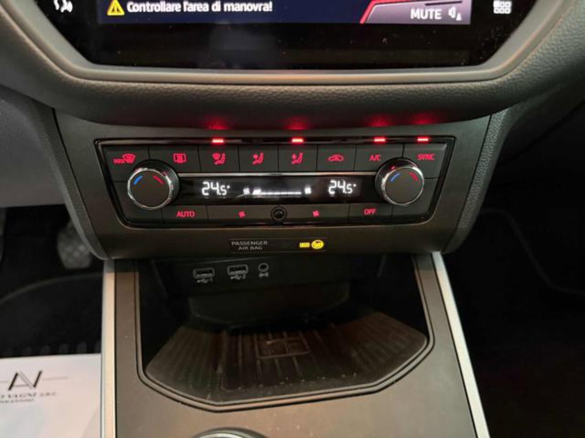 SEAT Arona 1.0 TGI FR (10)