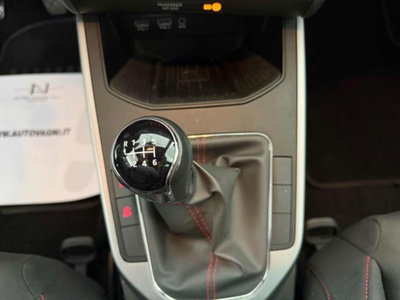 SEAT Arona 1.0 TGI FR (13)