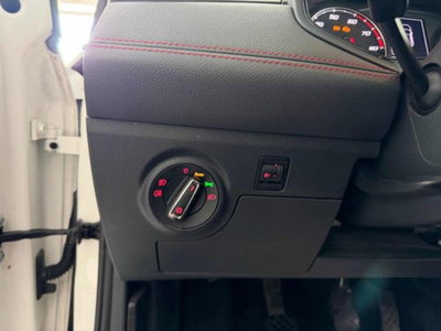 SEAT Arona 1.0 TGI FR (16)