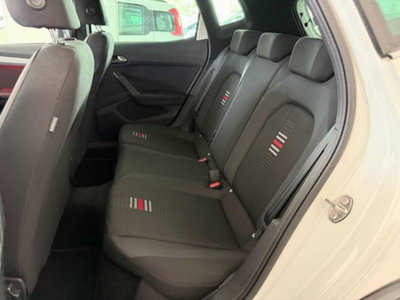 SEAT Arona 1.0 TGI FR (7)
