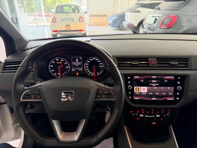 SEAT Arona 1.0 TGI FR (8)
