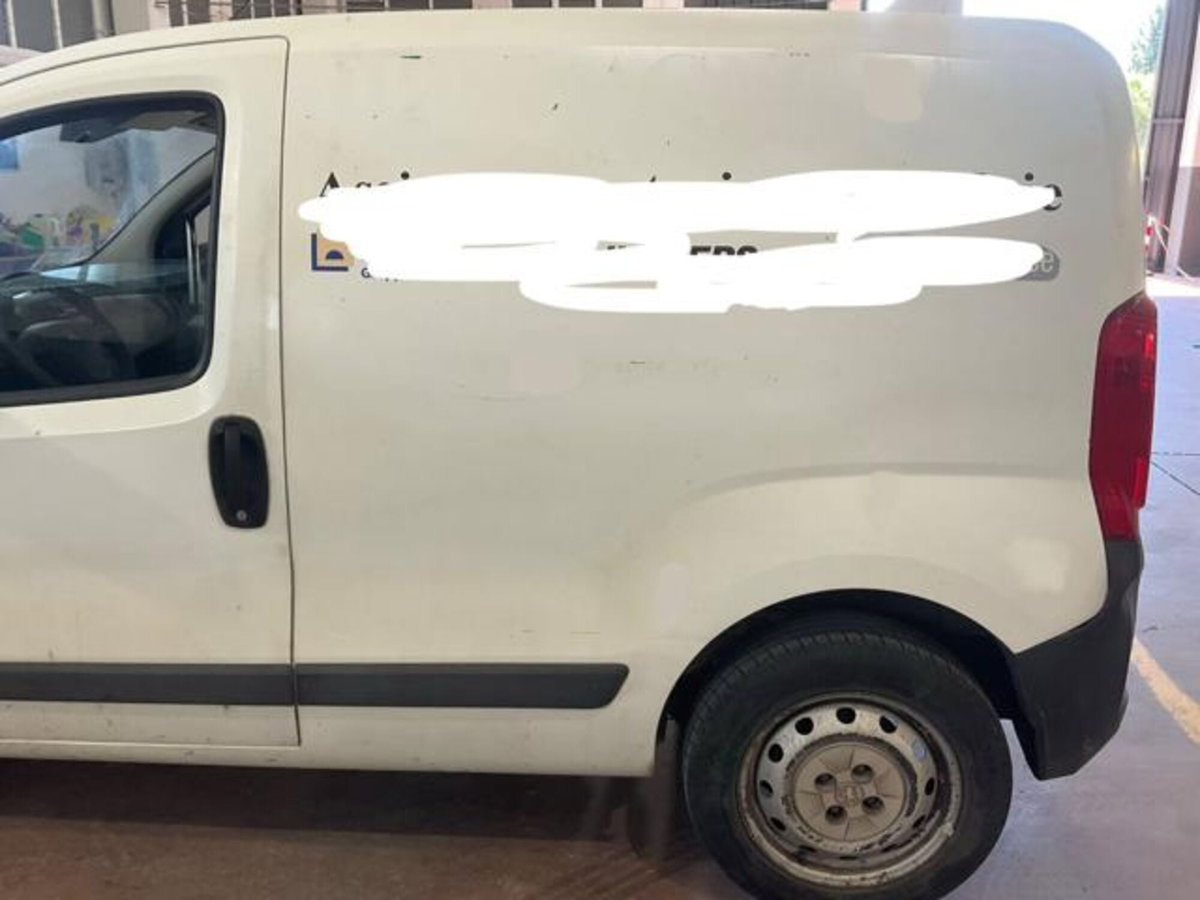 Peugeot Bipper 1.4 HDi 70CV Furgone (5)