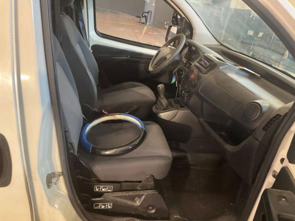 Peugeot Bipper 1.4 HDi 70CV Furgone (9)