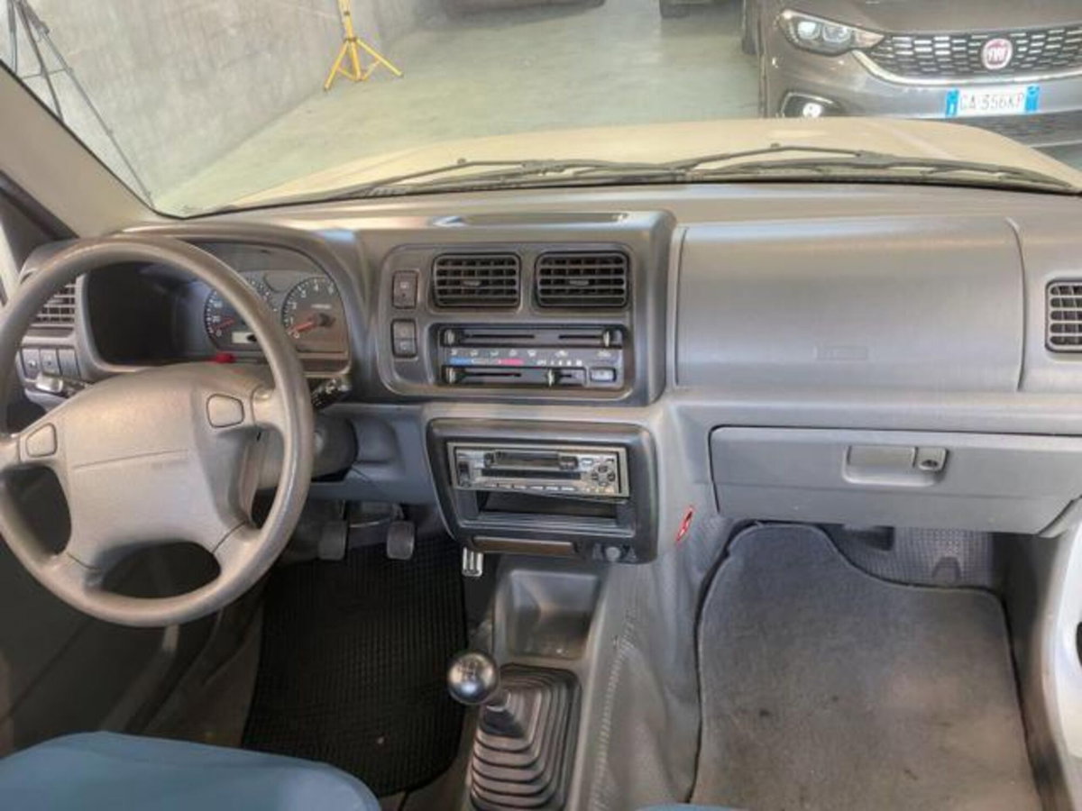 Suzuki Jimny 1.3i 16V cat JX (16)