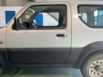 Suzuki Jimny 1.3i 16V cat JX (7)