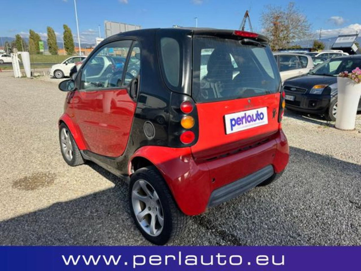 smart Fortwo 700 coupé Brabus (55 kW) (3)