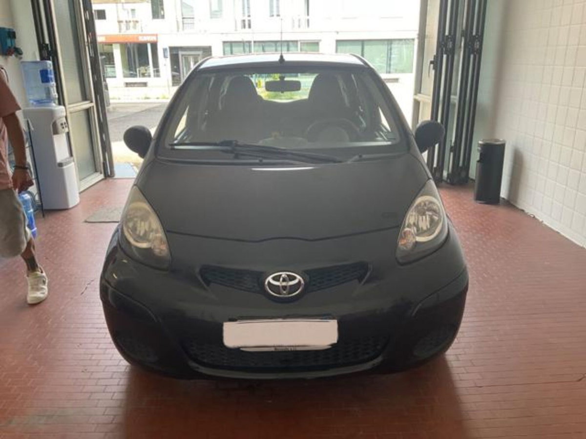 Toyota Aygo 1.0 12V VVT-i 5 porte Now (3)