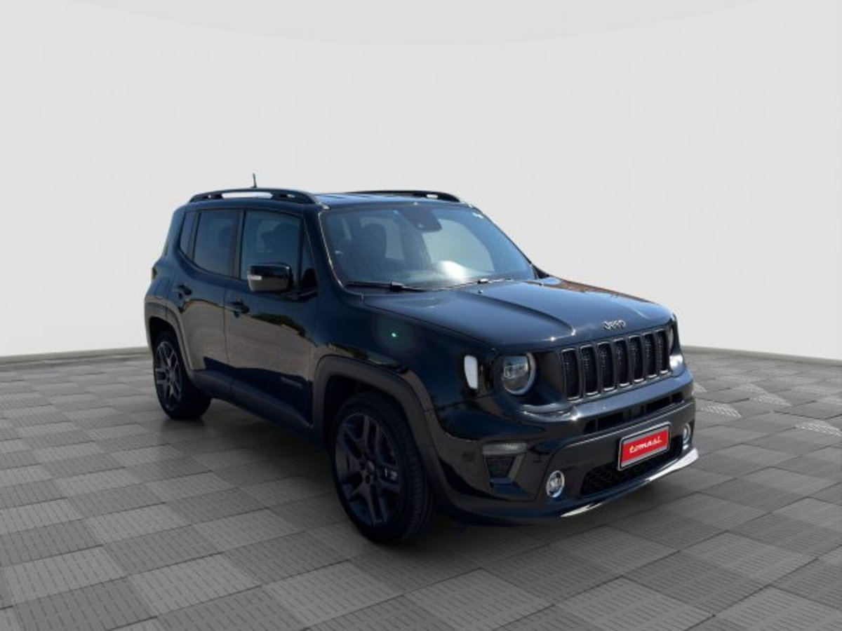 Jeep Renegade 1.3 T4 DDCT S (7)