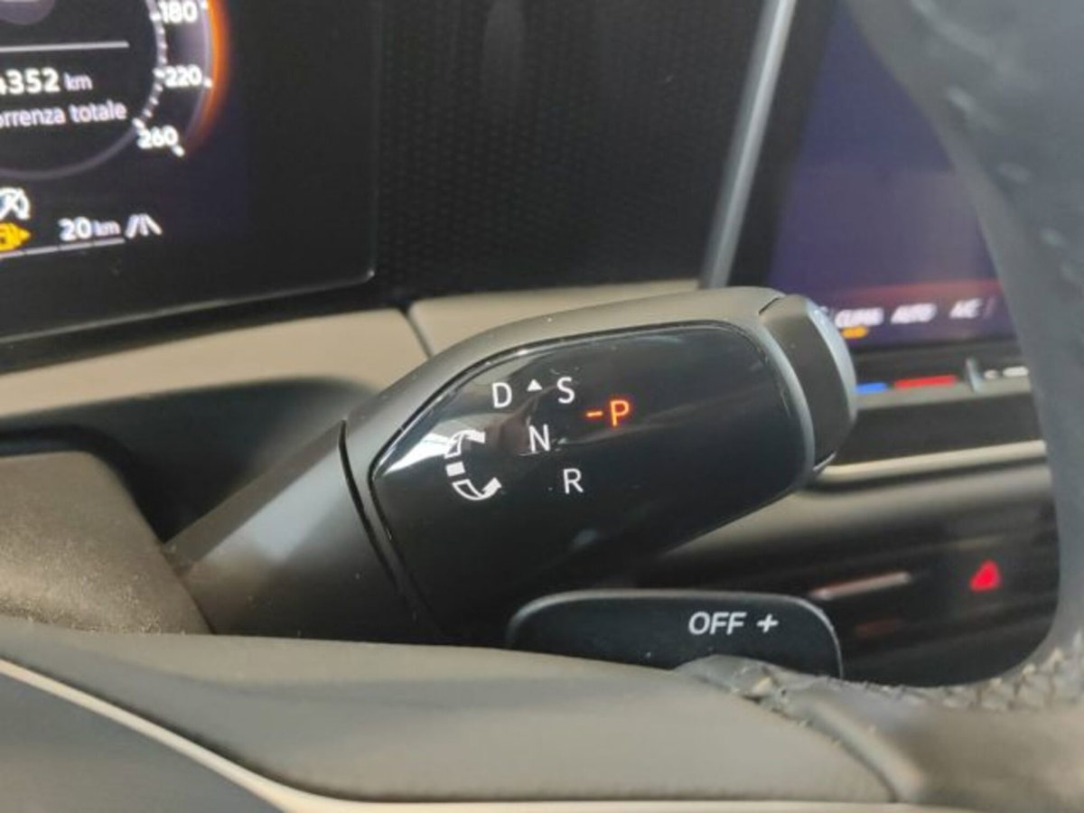 Volkswagen Tiguan 1.5 etsi Edition 130cv dsg (15)