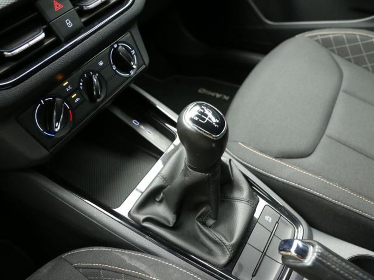 Skoda Kamiq 1.0 TSI Ambition (13)