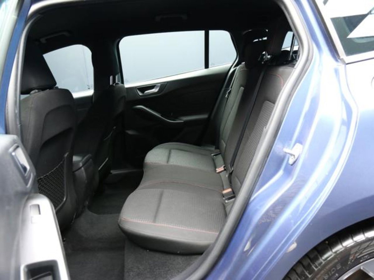 Ford Focus Station Wagon 1.0 EcoBoost Hybrid 125 CV Powershift SW ST-Line Style (8)