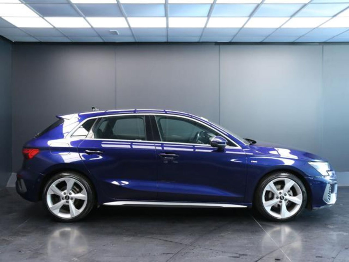 Audi A3 Sportback 30 TDI S tronic S line edition (6)