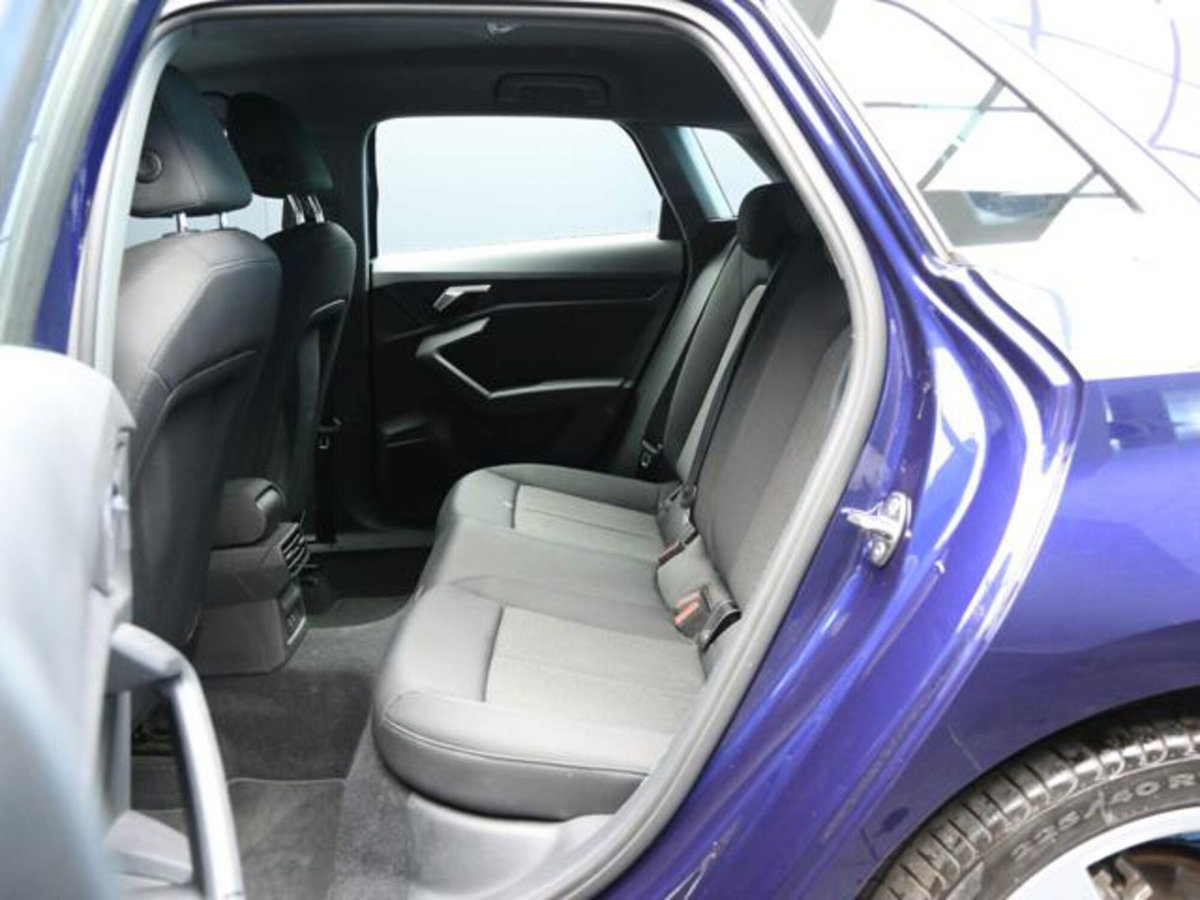 Audi A3 Sportback 30 TDI S tronic S line edition (8)