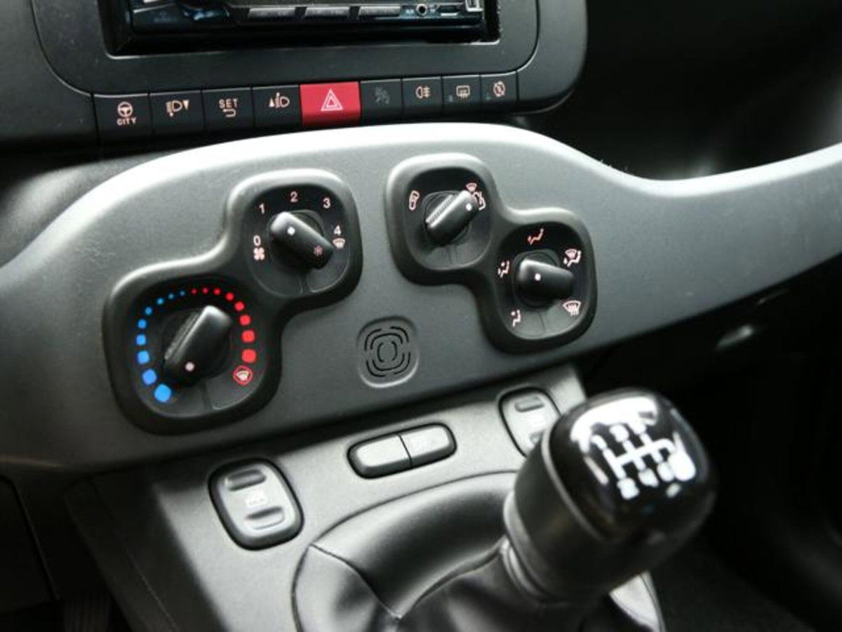 Fiat Panda 1.0 firefly hybrid s&s 70cv 5p.ti (15)
