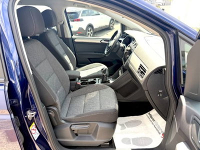 Volkswagen Touran 1.5 tsi Edition 150cv (11)