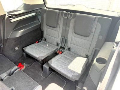 Volkswagen Touran 1.5 tsi Edition 150cv (17)