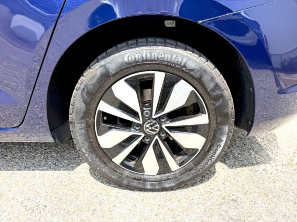 Volkswagen Touran 1.5 tsi Edition 150cv (8)