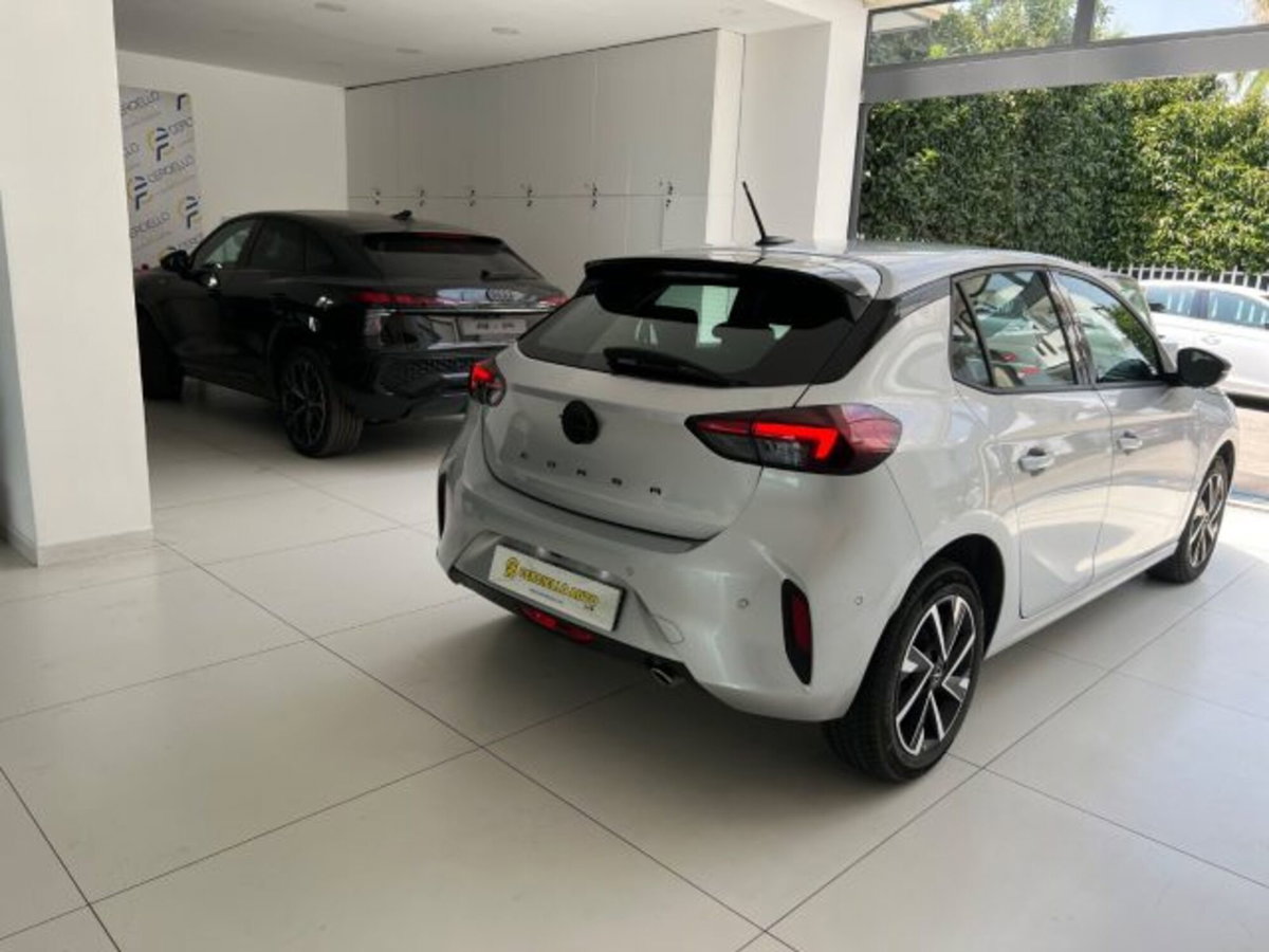 Opel Corsa 1.2 100 CV GS Line (13)