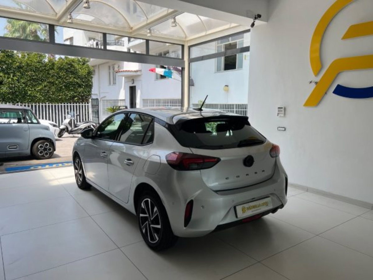 Opel Corsa 1.2 100 CV GS Line (12)