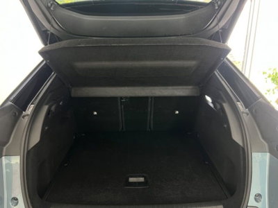 Peugeot 3008 1.2 hybrid GT Exclusive 145cv e-dcs6 (20)