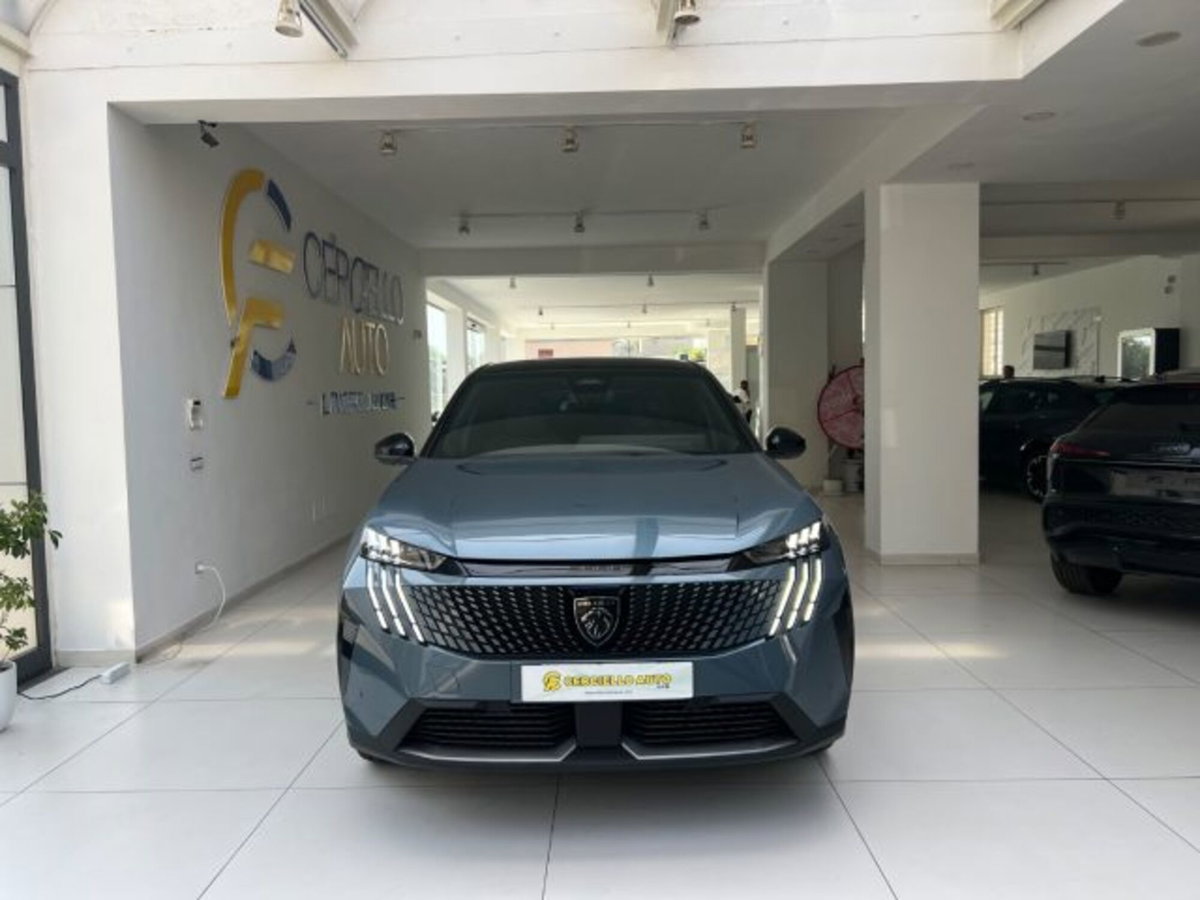 Peugeot 3008 1.2 hybrid GT Exclusive 145cv e-dcs6 (5)