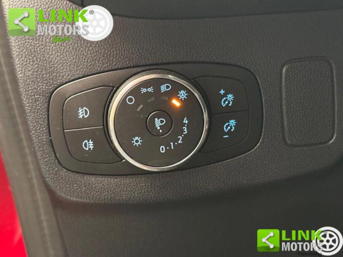 Ford Puma 1.0 EcoBoost Hybrid 155 CV S&S aut. ST-Line Vignale (12)