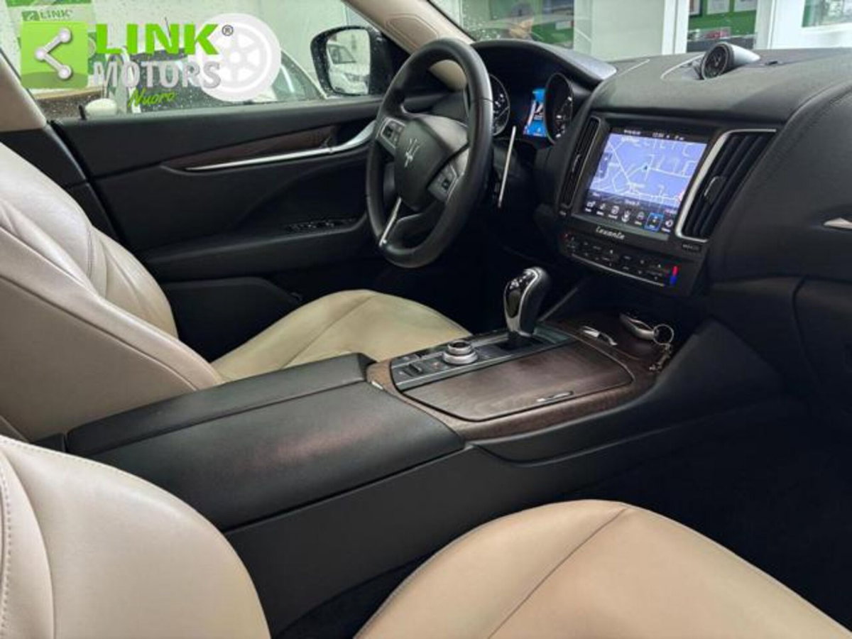 Maserati Levante Levante V6 Diesel 275 CV AWD (14)
