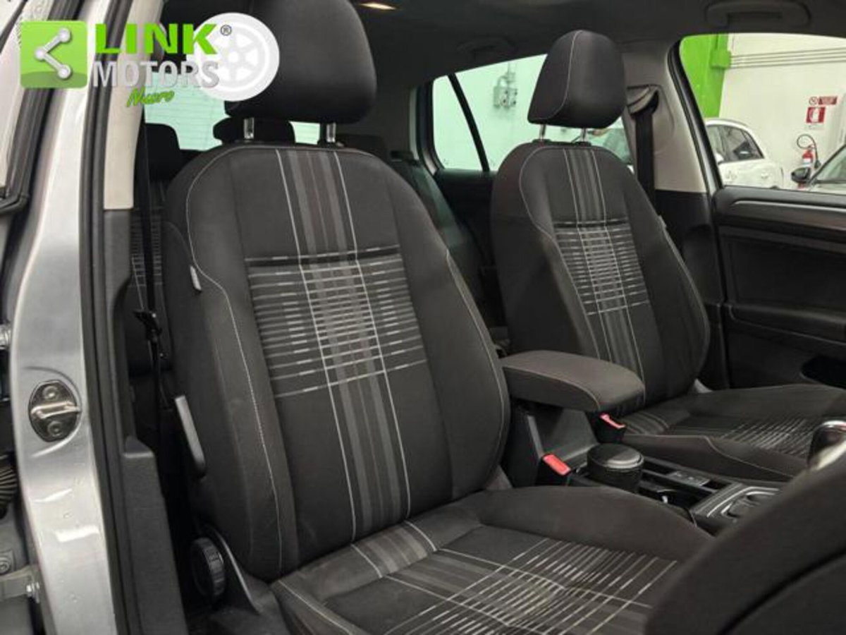 Volkswagen Golf 1.6 TDI 110 CV DSG 5p. Business BlueMotion Technology (14)