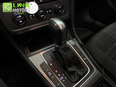 Volkswagen Golf 1.6 TDI 110 CV DSG 5p. Business BlueMotion Technology (18)