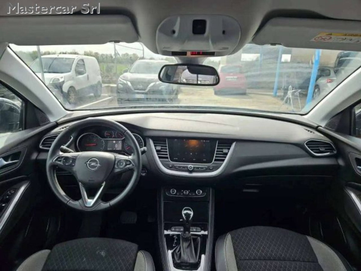 Opel Grandland X 1.5 diesel Ecotec Start&Stop Innovation (11)