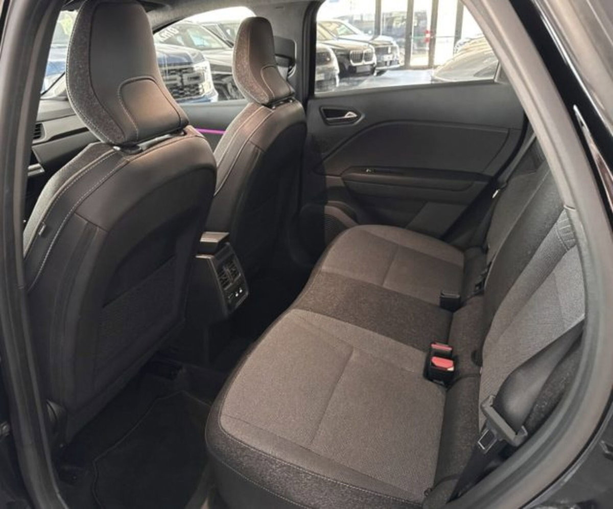 Renault Captur 1.0 tce Techno 90cv (16)