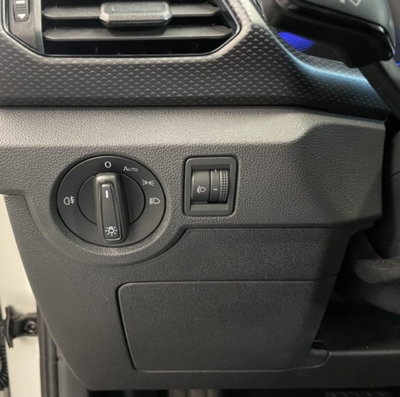 Volkswagen T-Cross 1.0 TSI 110 CV DSG Sport (15)