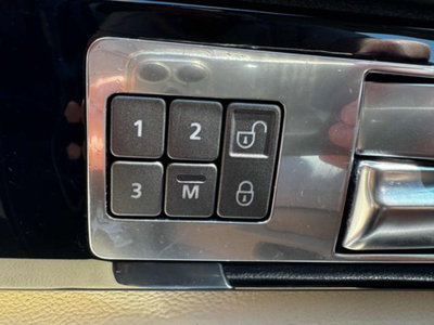 Land Rover Discovery 4 3.0 TDV6 HSE (14)