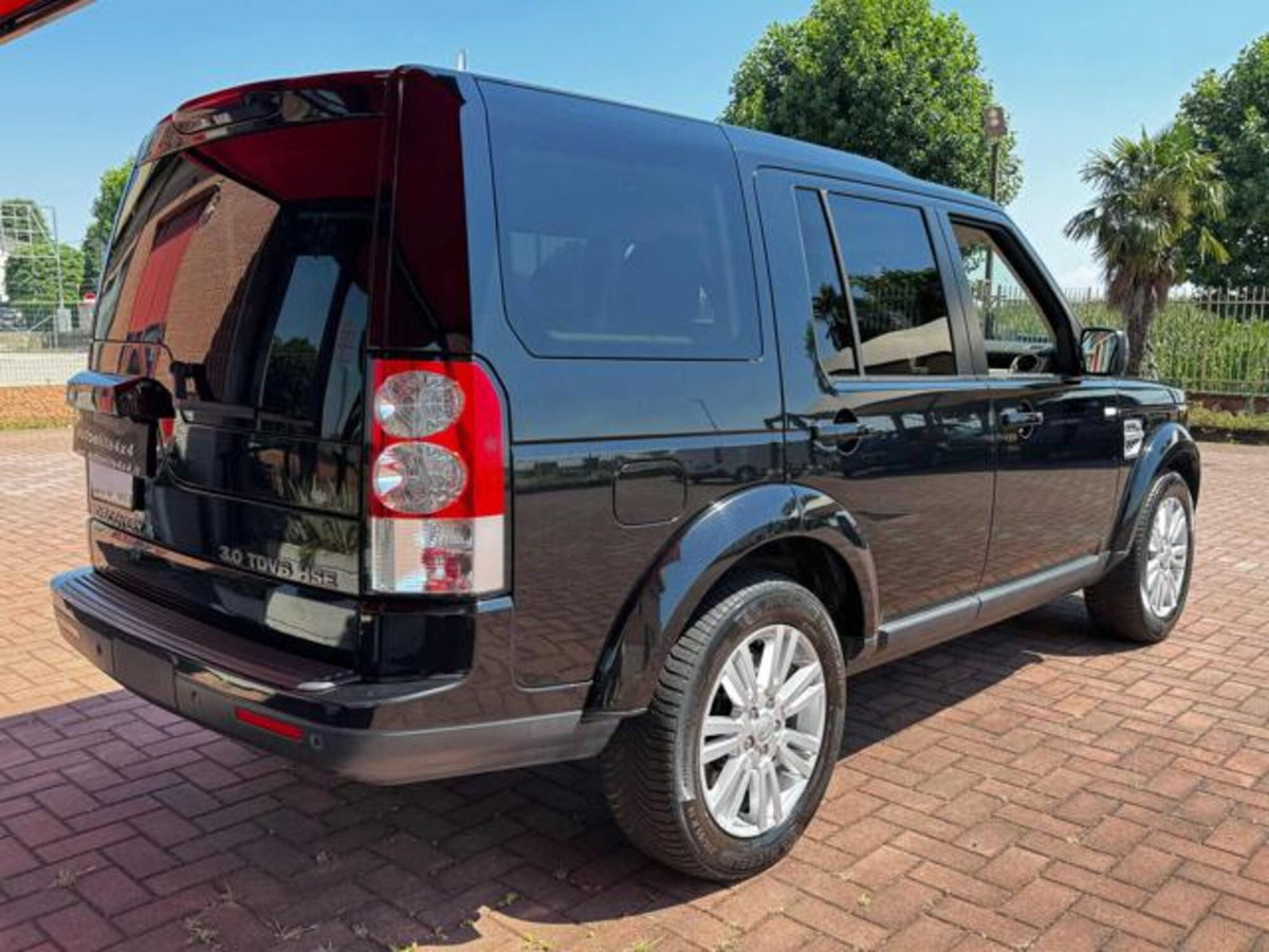 Land Rover Discovery 4 3.0 TDV6 HSE (16)