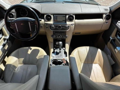 Land Rover Discovery 4 3.0 TDV6 HSE (2)