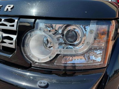 Land Rover Discovery 4 3.0 TDV6 HSE (20)